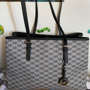 Mk shoulder tote bag